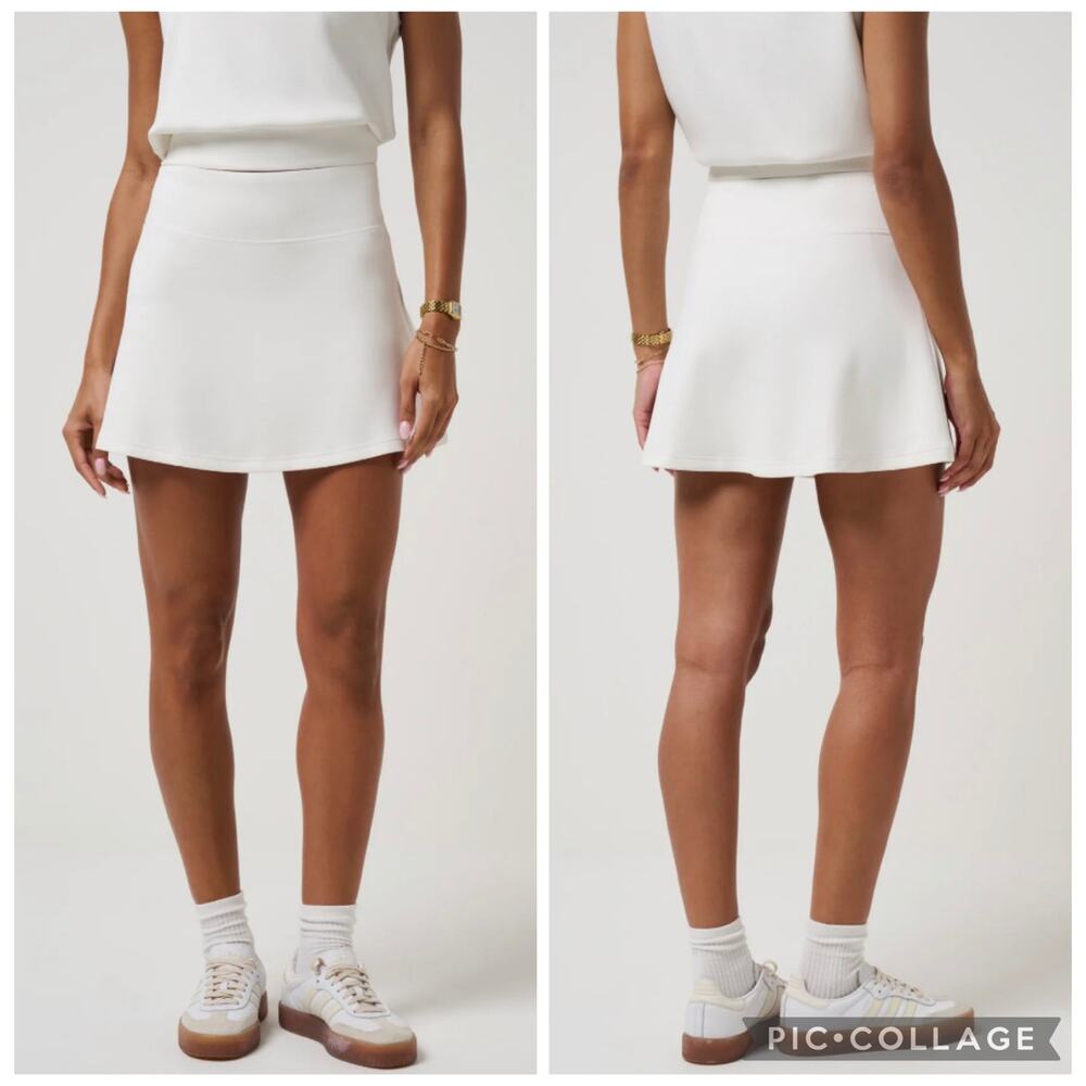 NEW Travis Mathew Skyloft Soft A-Line Skort Snow White Size Large